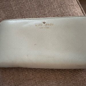 Kate Spade Mint Wallet
